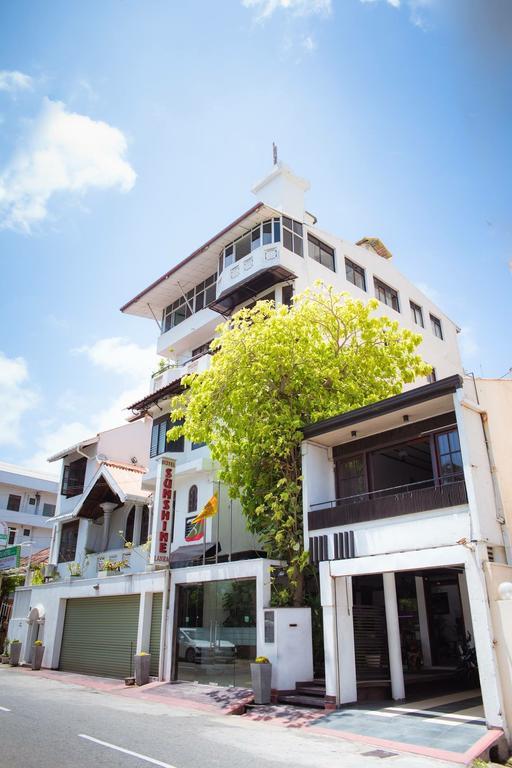 Hotel Sunshine Colombo Esterno foto